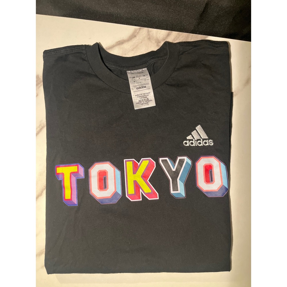 Adidas Tokyo 3-D Graphic T Shirt Black Mens Size M‎ Short Sleeve Japan Exclusive